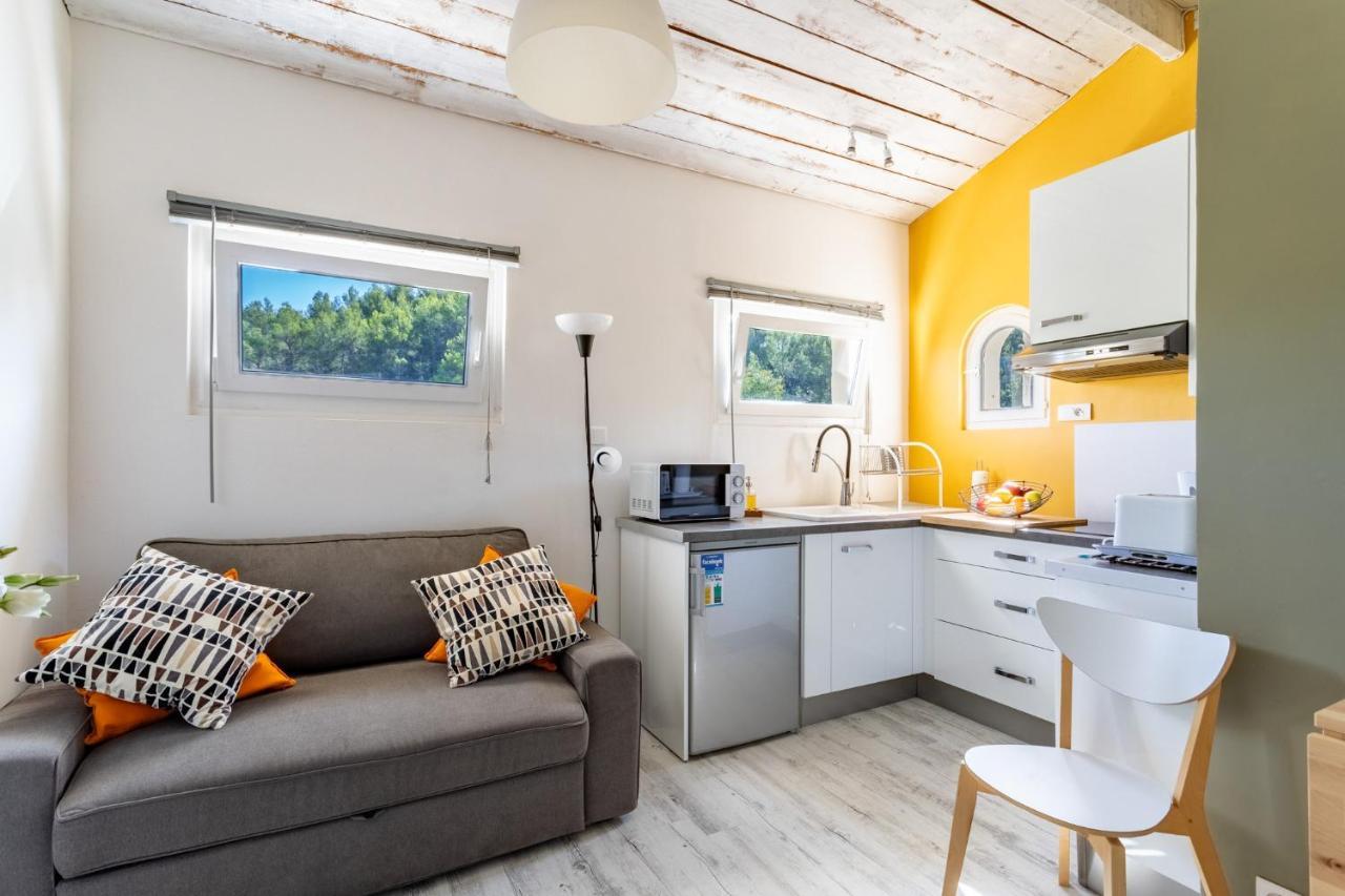 Gite L'Instant - Au Coeur D'Une Oliveraie Belgentier Exterior foto