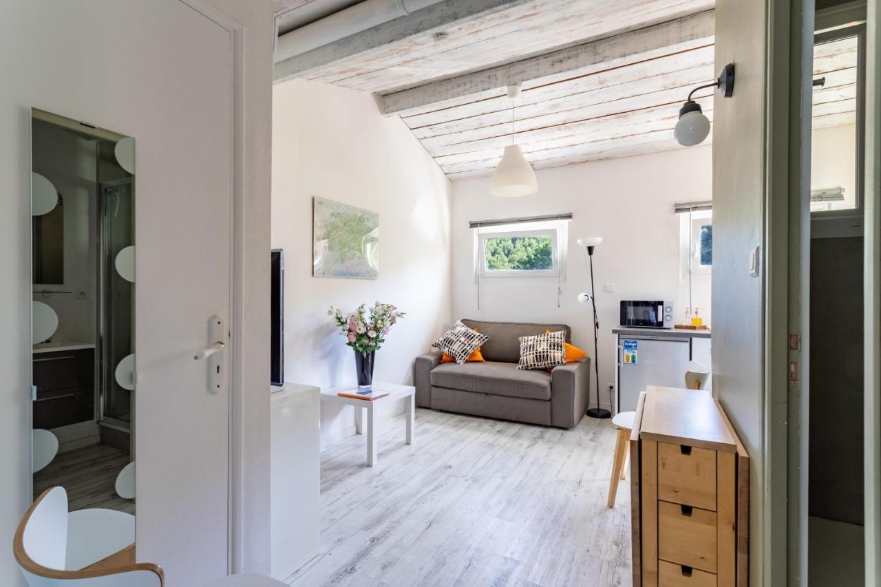 Gite L'Instant - Au Coeur D'Une Oliveraie Belgentier Exterior foto